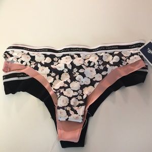 3 pack, new NWT Marilyn Monroe thong panties